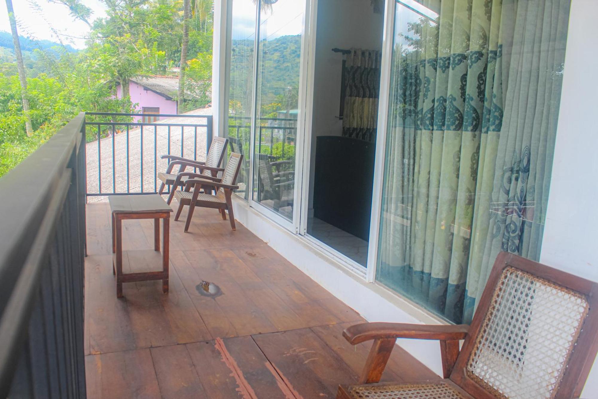 Secret Mirage Homestay *